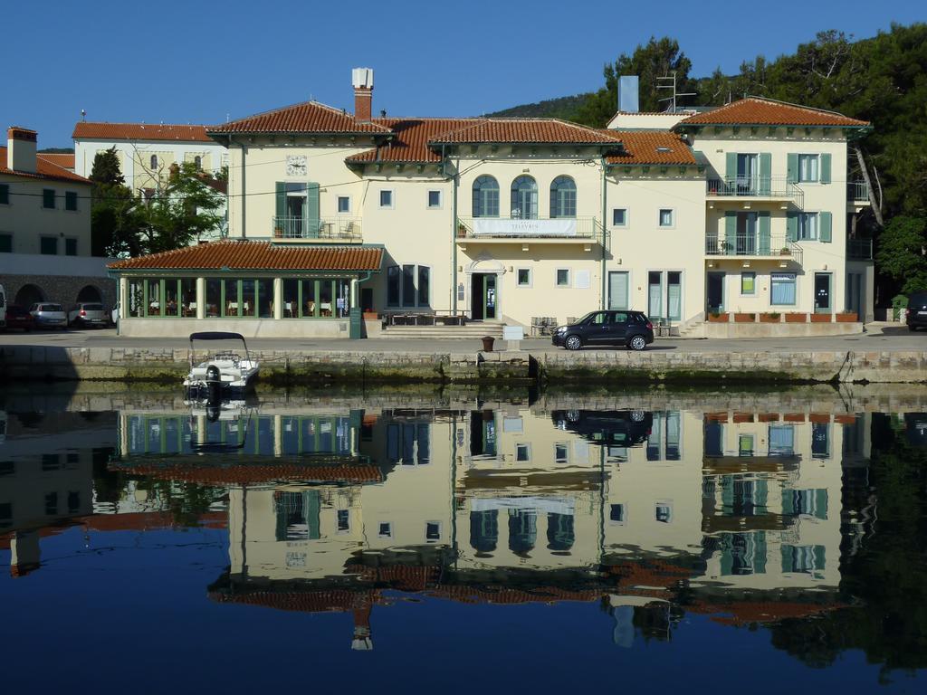 Hotel Televrin Nerezine Exterior foto
